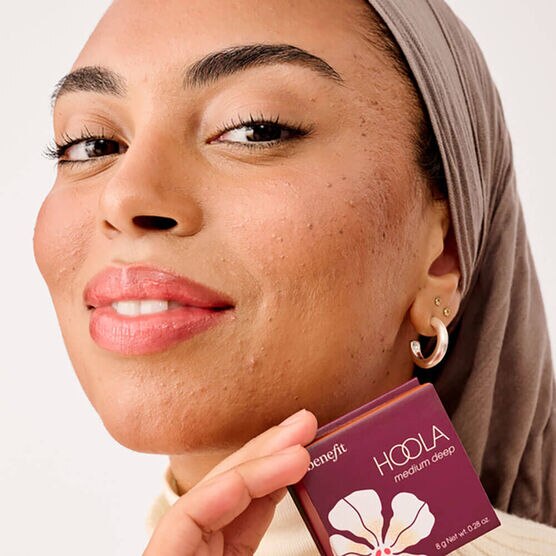 HOOLA  POWDER BRONZER MEDIUM DEEP